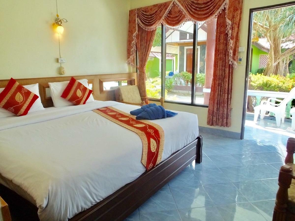 Blue Andaman Lanta Resort Ko Lanta Exteriör bild